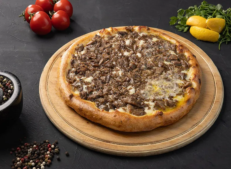 Yarım Kavurmalı Pide
