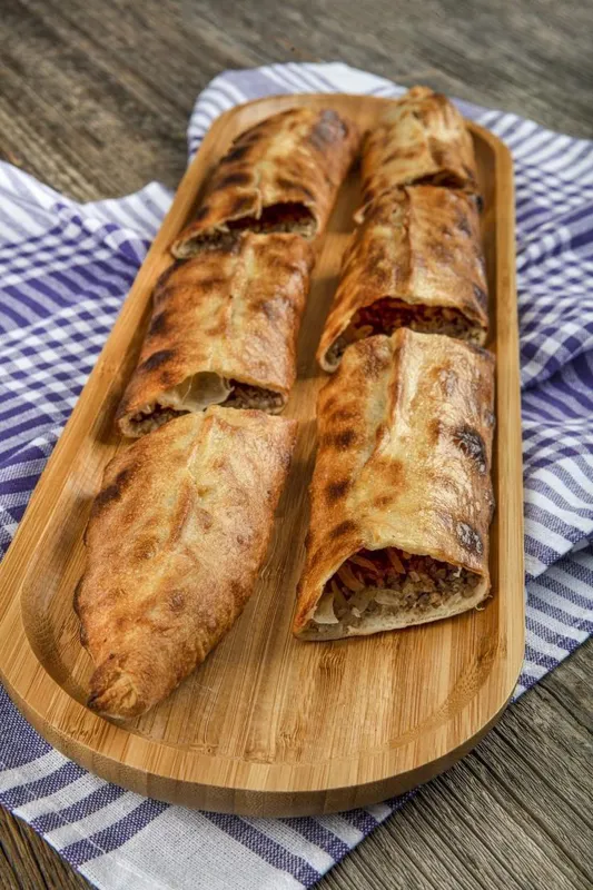Yarım Kıymalı Pide